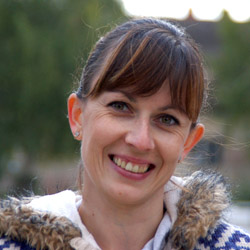 Vörös Adrianna